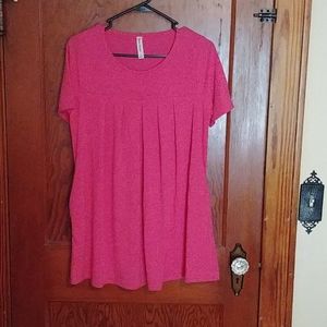 Pink short sleeve tee shirt